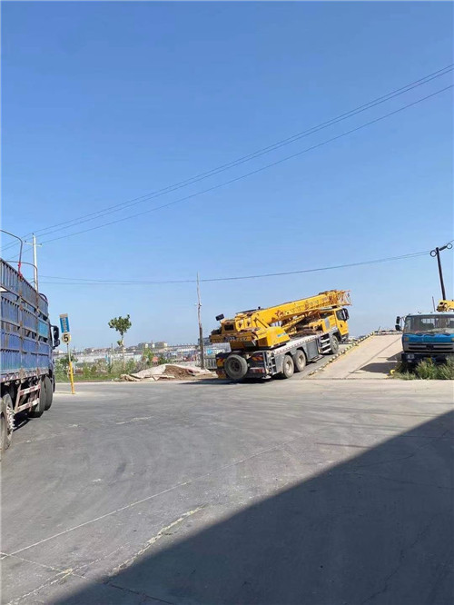 饶平县25吨吊车的租赁价格大概是多少？